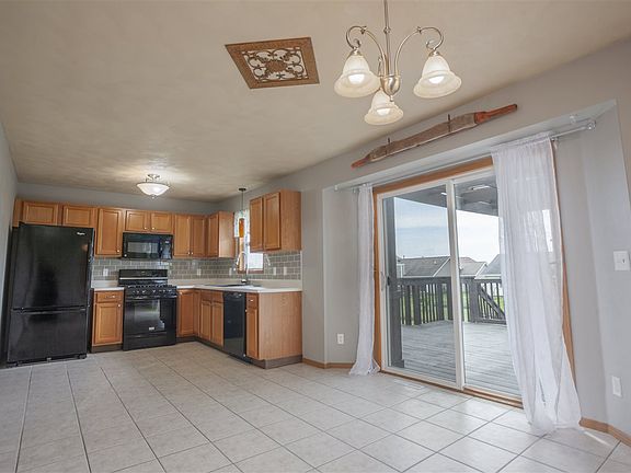 4th image of 3768 Allenhurst Ln