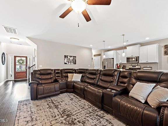 4th image of 12169 Woodhollow Ln