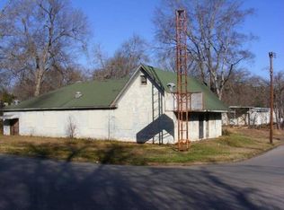 118 S Oak St, Henderson, TX 75654