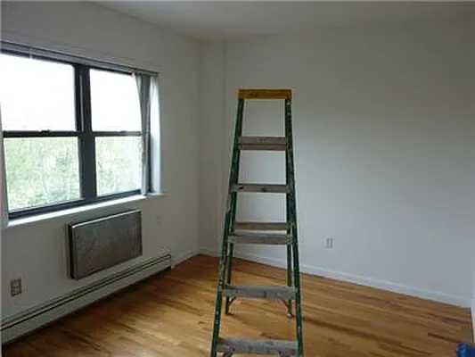 Rented by E Property Group | media 11