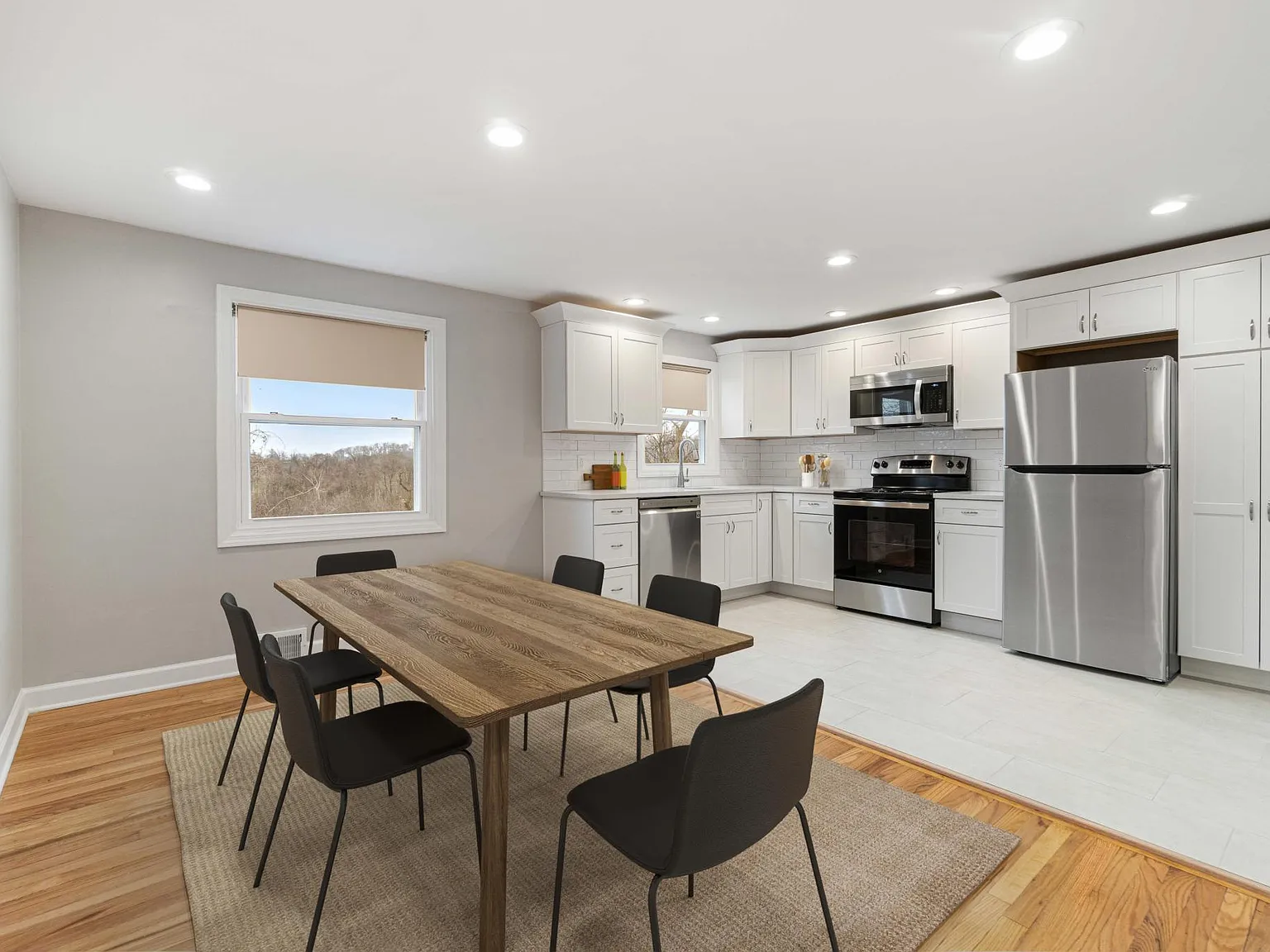 2 bed, 1100 sqft, $1,375 — Photo 2