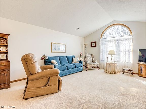 5th image of 1427 Tewksbury Cir