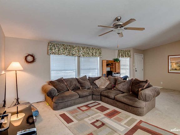 4th image of 5205 S 110th Dr