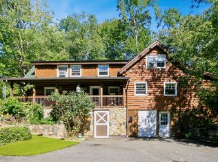 942 Jacob Rd, Southbury, CT 06488