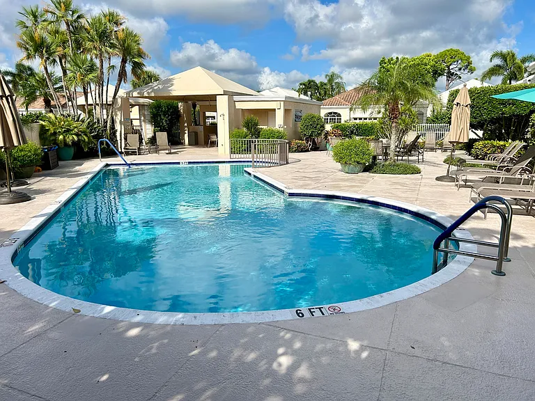 152 Coral Cay Dr — Photo 26