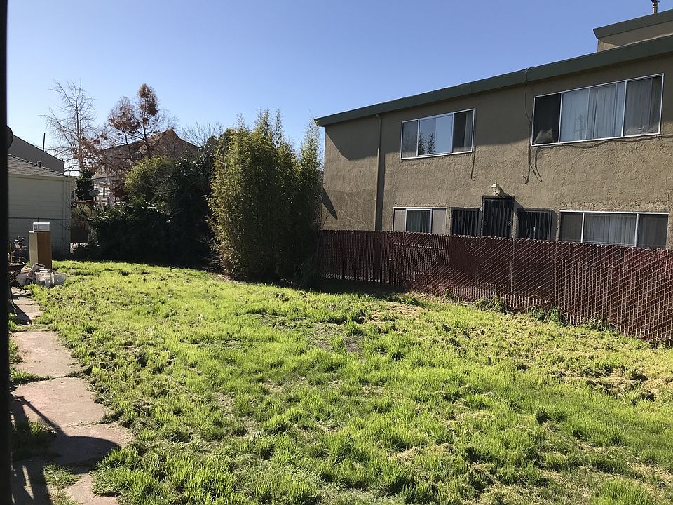 1st image of 2700 Sacramento St #2708
