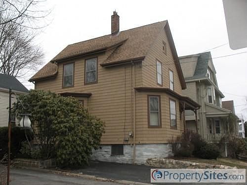 2nd image of 34 Paradise Rd