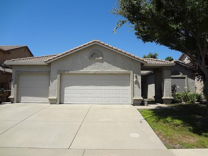 1st image of 310 Chambers Dr