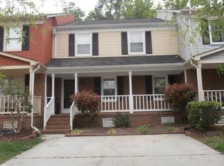 49 S Valasia Rd, Poquoson, VA 23662