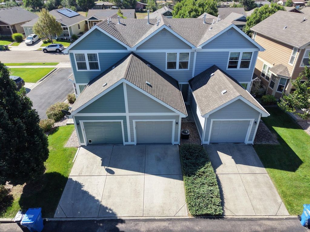 1928 Ravenview Rd