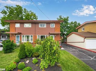 452 Ottawa St S, Kitchener, ON N2M3P5