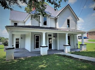 202 Roberts St, Livingston, TN 38570