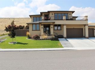 1601 W 51st Ave, Kennewick, WA
