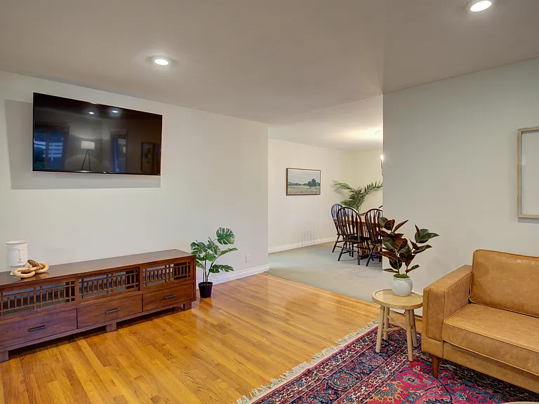 1740 Bel Aire Ave — Photo 8