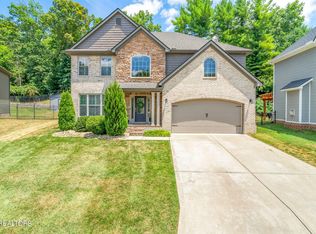 1408 Mossy Rock Ln, Knoxville, TN 37922
