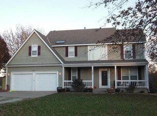 23465 Waverly Rd, Spring Hill, KS 66083