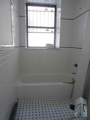 Rented by Skyline Group Real Estate | media 15