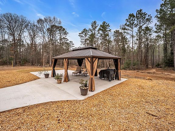 4th image of 3535 Felix Currie Rd