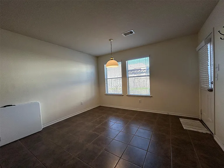 6703 Mountain Wood Way — Photo 29