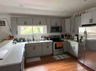 2841 S Howell Ave #B, Milwaukee, WI 53207