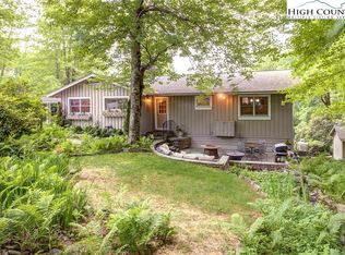 367 Spruce Rd, Blowing Rock, NC 28605