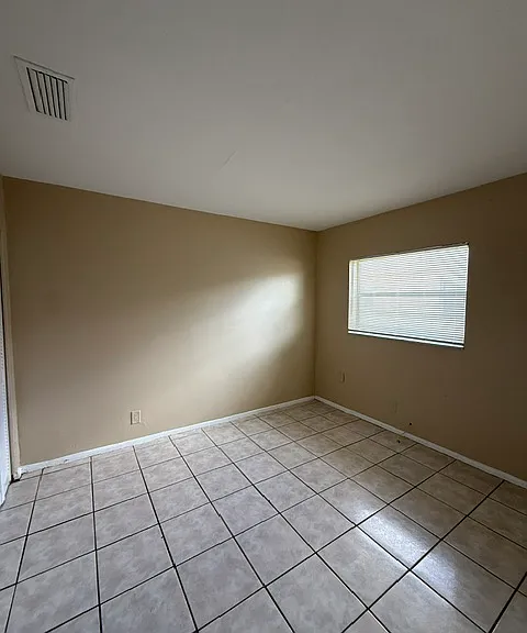 3907 NW 30th Ter #2 — Photo 2