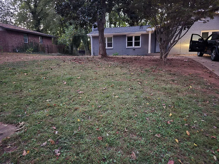 5420 Forest East Ln — Photo 9