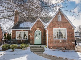 810 W Northcrest Ave, Peoria, IL