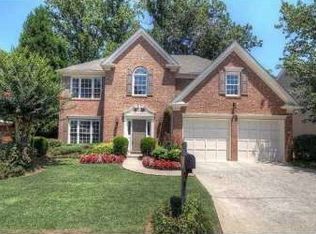 1398 Wickenby Ct, Dunwoody, GA 30338