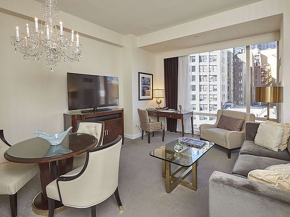 2nd image of 1 Central Park N #516