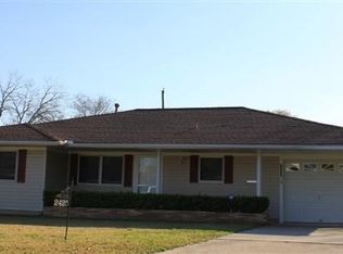 2425 Duff Dr, Port Arthur, TX 77642