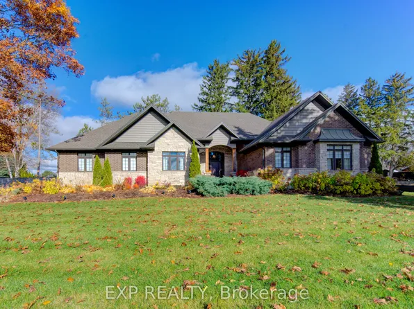 52 Edgehill Dr, Kitchener, ON N2P 2C6