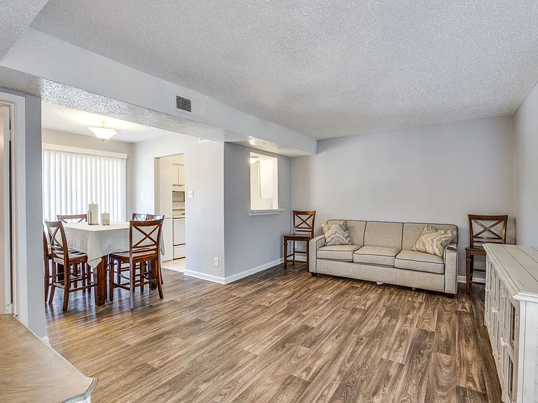 Residences at White Rock Lake — Photo 18