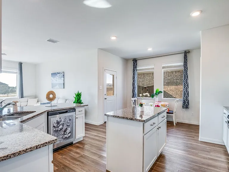 844 Lauren Grove Ln — Photo 17