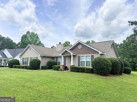 2nd image of 202 Shannon Ct