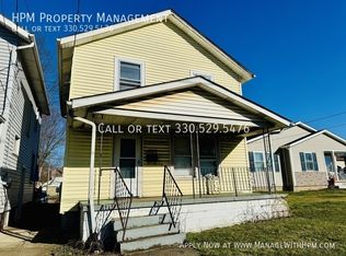 1722 Harrisburg Rd NE, Canton, OH 44705