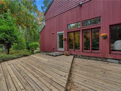 373 Roast Meat Hill Rd, Killingworth, CT, 06419