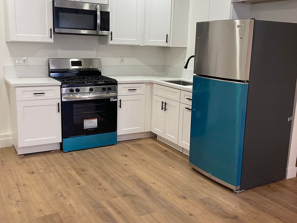 1st image of 1210 Kent Ave #B