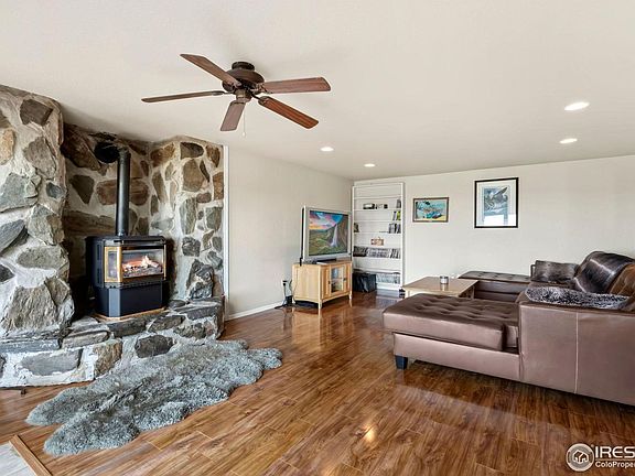 3rd image of 6205 Jackpine Dr