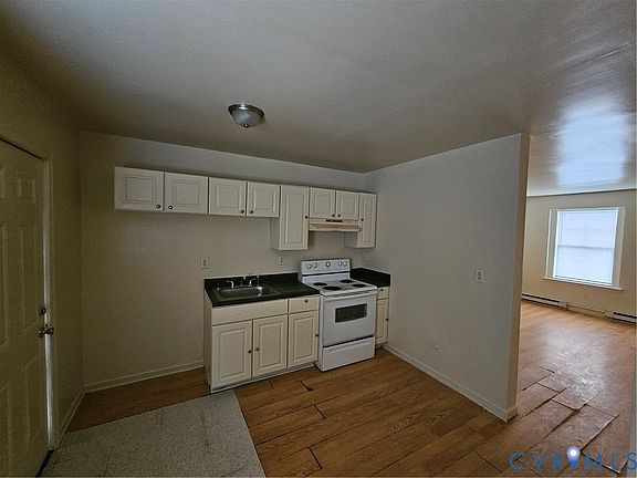 2nd image of 1316 Drewry St
