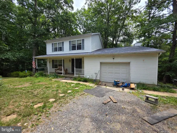 685 Hickok Trl, Lusby, MD 20657