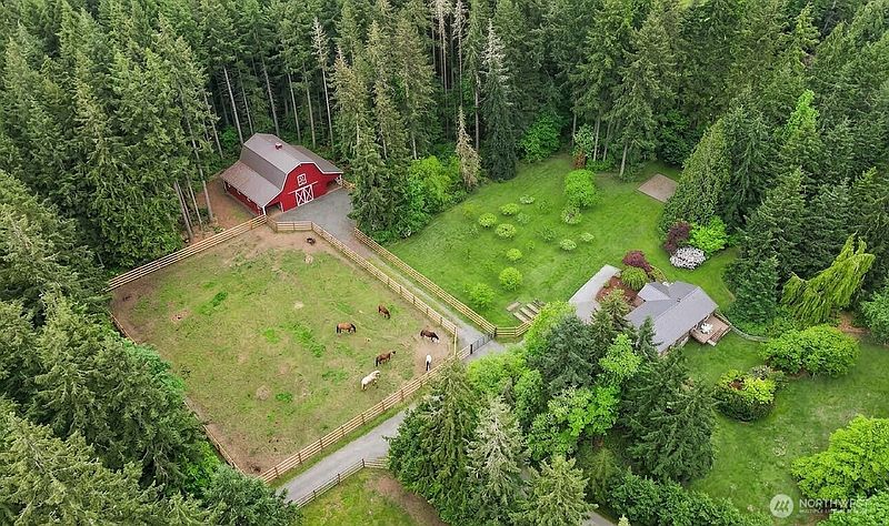 3rd image of 22619 87th Avenue SE