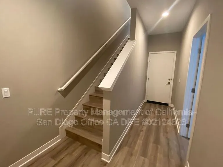 713 Shoreline Rd — Photo 14