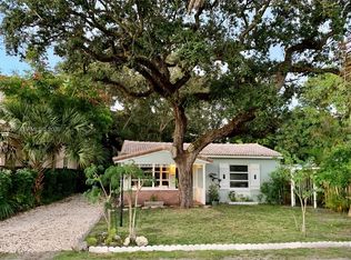 845 SW 11th Ct, Fort Lauderdale, FL 33315