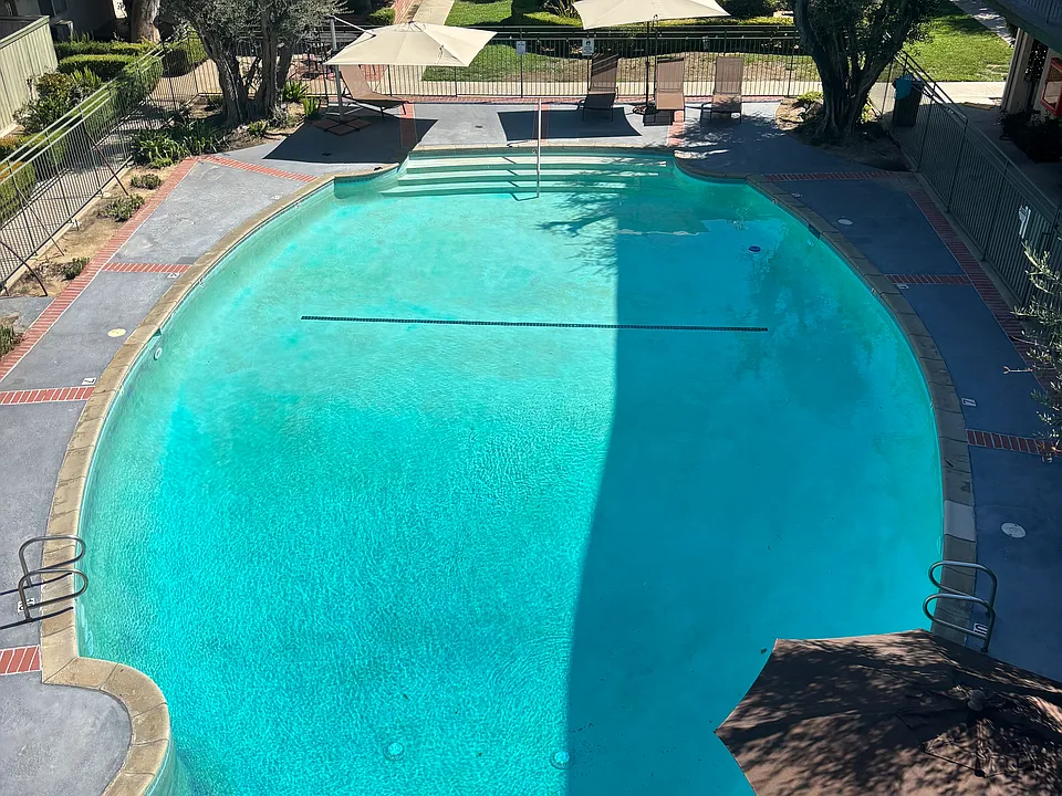 8513 Balboa Blvd #53
