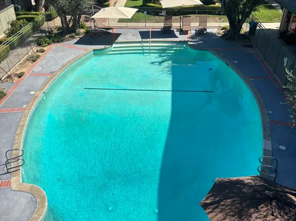 8513 Balboa Blvd #53, Northridge, CA 91325