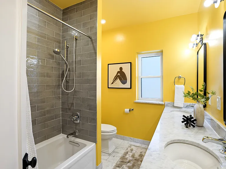 9000 Monaco St #8 — Photo 93