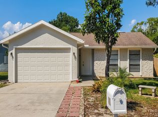 1403 Shadow Bay Ln, Brandon, FL 33510