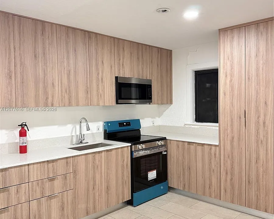 183 Silver Beach Rd