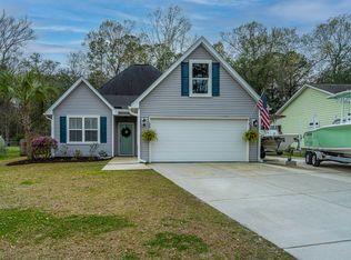 1928 Suzanne St, Johns Island, SC 29455